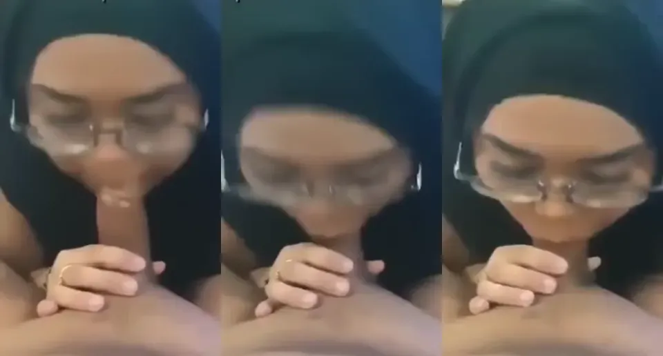 Blowjobs - Melayu Tudung Pandai Jilat